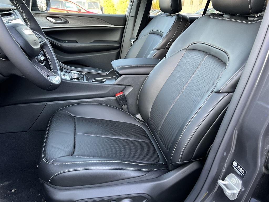 new 2024 Jeep Grand Cherokee 4xe car, priced at $55,065