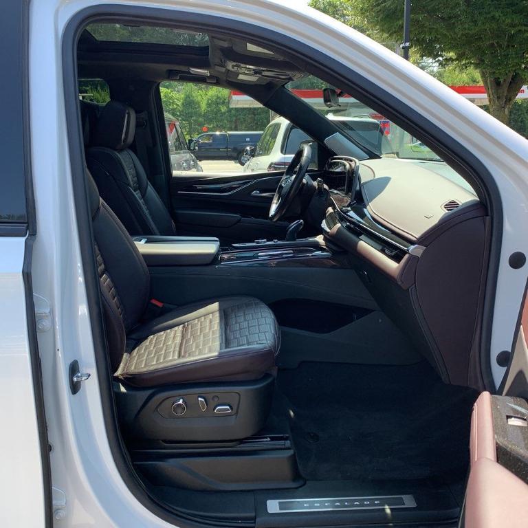 used 2022 Cadillac Escalade ESV car, priced at $81,750
