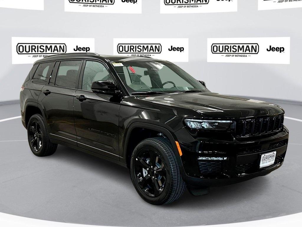 new 2025 Jeep Grand Cherokee L car, priced at $55,817