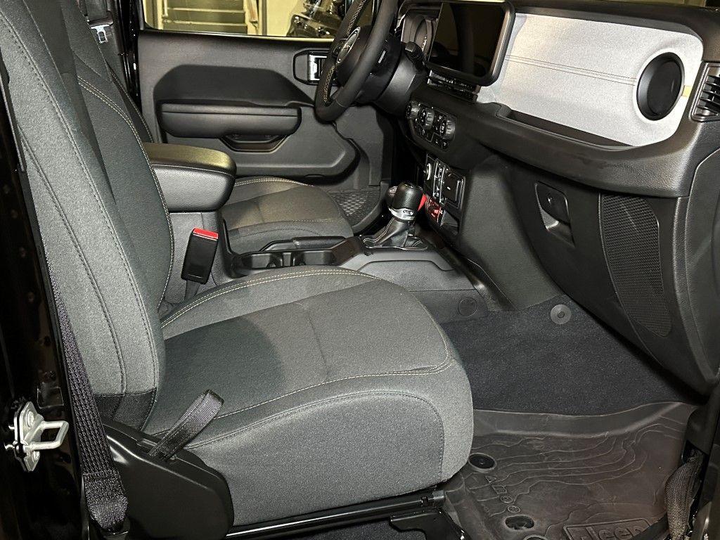 used 2024 Jeep Wrangler 4xe car, priced at $39,500