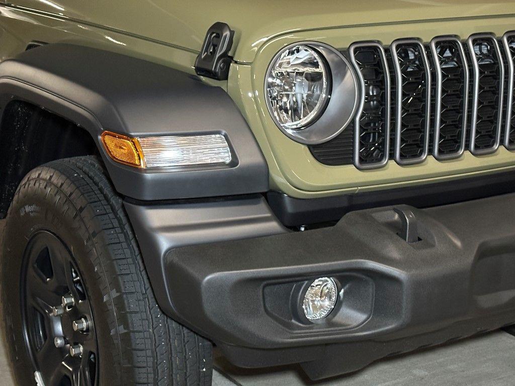 new 2025 Jeep Wrangler car, priced at $34,002