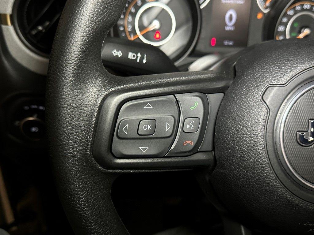 new 2025 Jeep Wrangler car, priced at $34,002