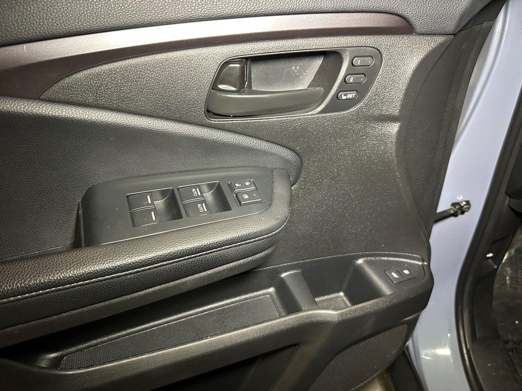 used 2022 Honda Passport car, priced at $28,000