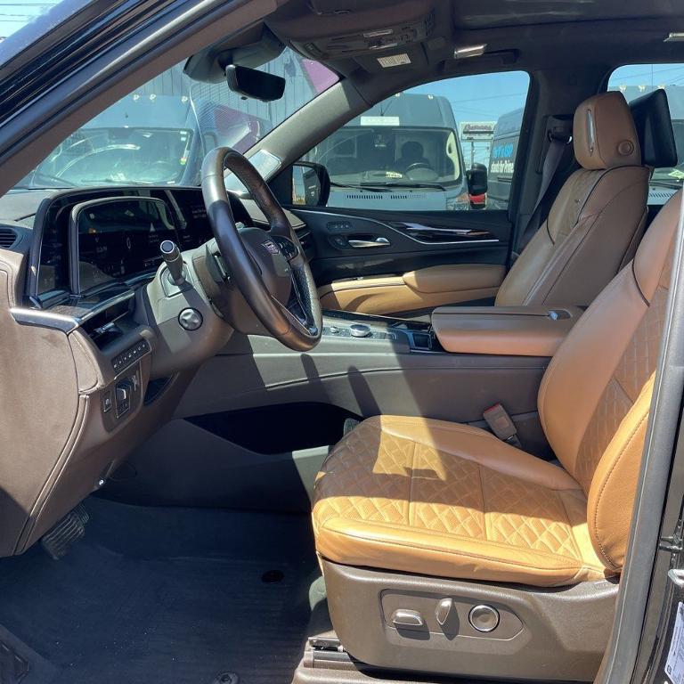 used 2022 Cadillac Escalade ESV car, priced at $70,750