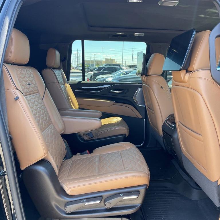 used 2022 Cadillac Escalade ESV car, priced at $70,750