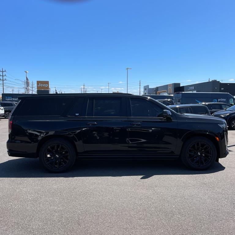 used 2022 Cadillac Escalade ESV car, priced at $70,750