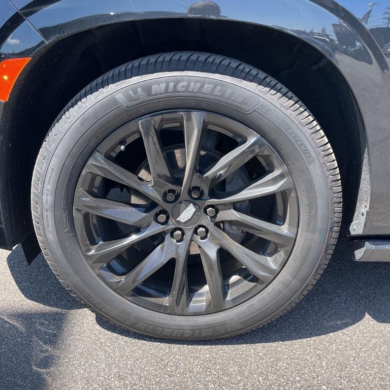 used 2022 Cadillac Escalade ESV car, priced at $70,750