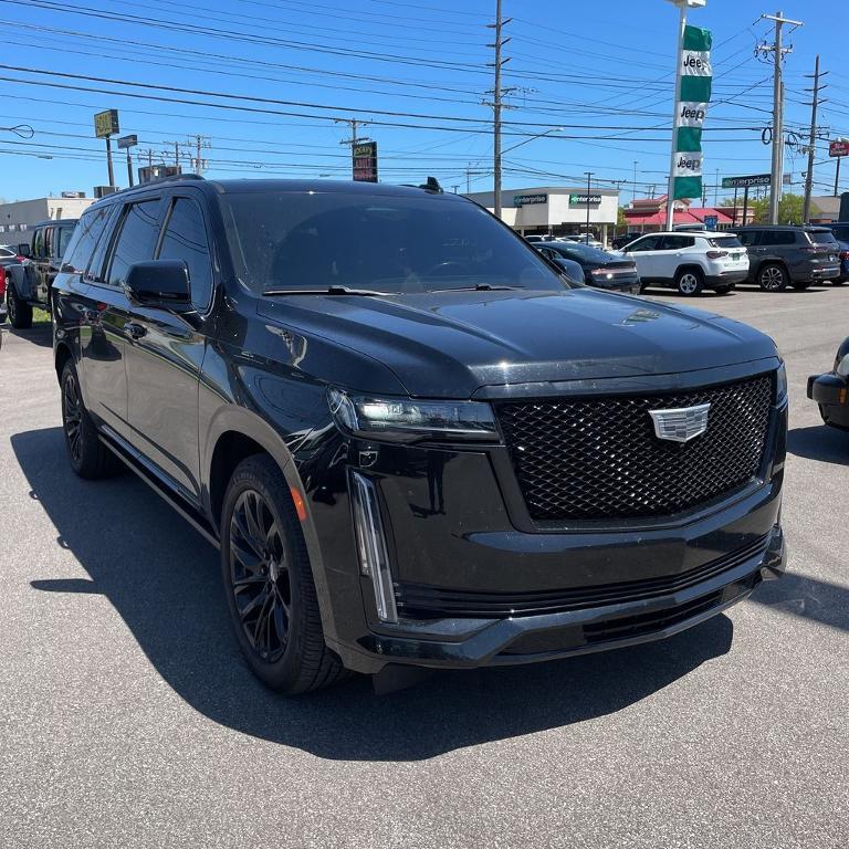 used 2022 Cadillac Escalade ESV car, priced at $70,750