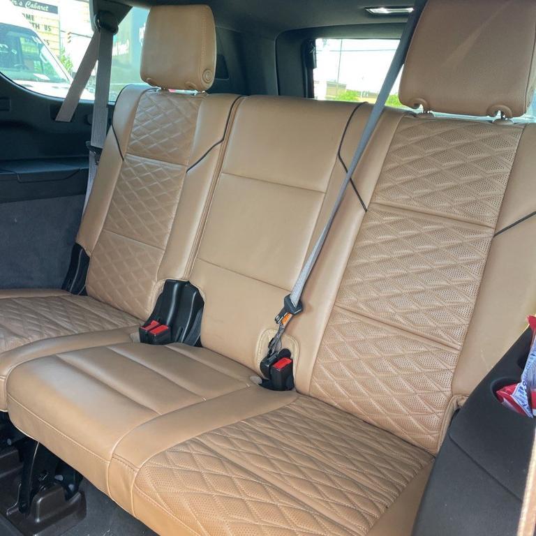 used 2022 Cadillac Escalade ESV car, priced at $70,750