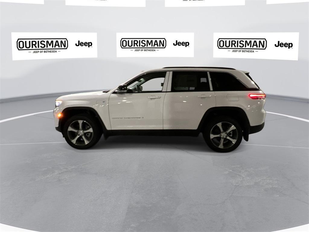 new 2024 Jeep Grand Cherokee 4xe car, priced at $61,099