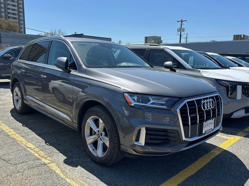 used 2022 Audi Q7 car, priced at $33,250