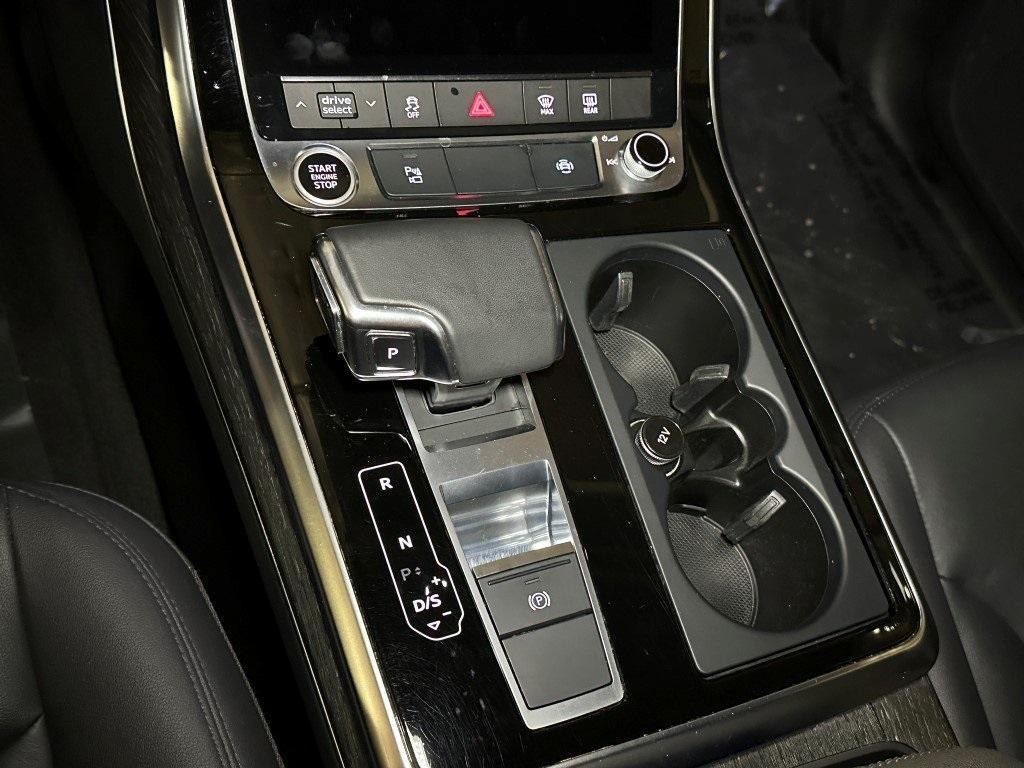 used 2022 Audi Q7 car, priced at $32,500