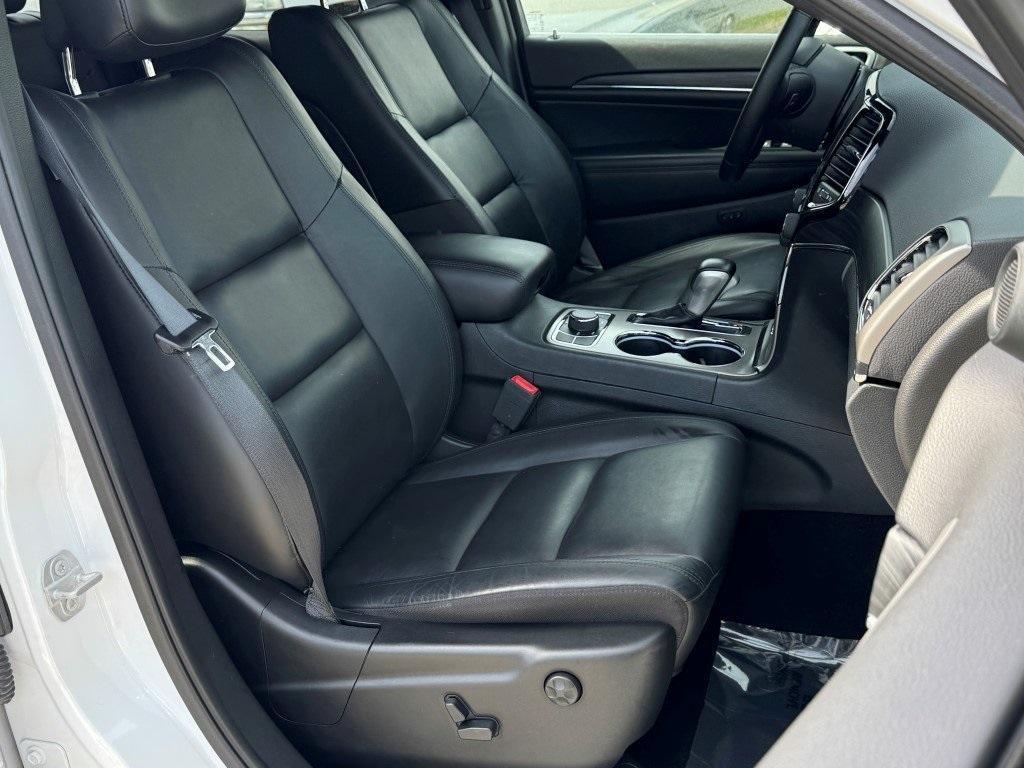used 2021 Jeep Grand Cherokee car, priced at $28,500