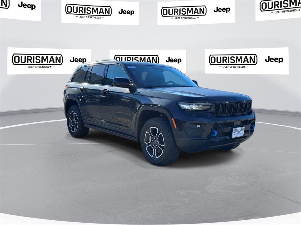 new 2024 Jeep Grand Cherokee 4xe car, priced at $63,030