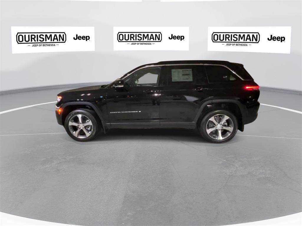 new 2024 Jeep Grand Cherokee 4xe car, priced at $61,582