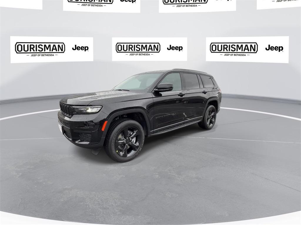 new 2024 Jeep Grand Cherokee L car, priced at $47,976