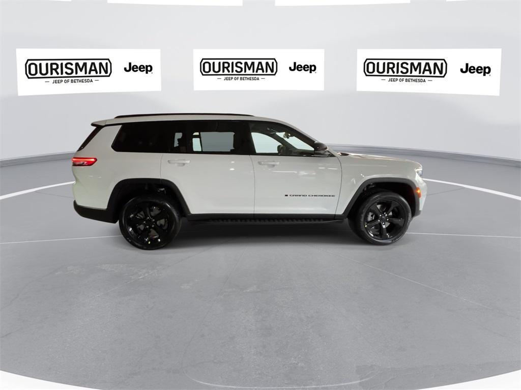 new 2024 Jeep Grand Cherokee L car, priced at $47,472