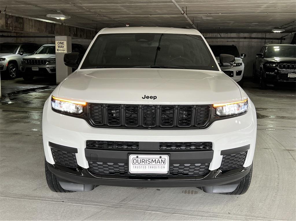 new 2024 Jeep Grand Cherokee L car, priced at $47,472