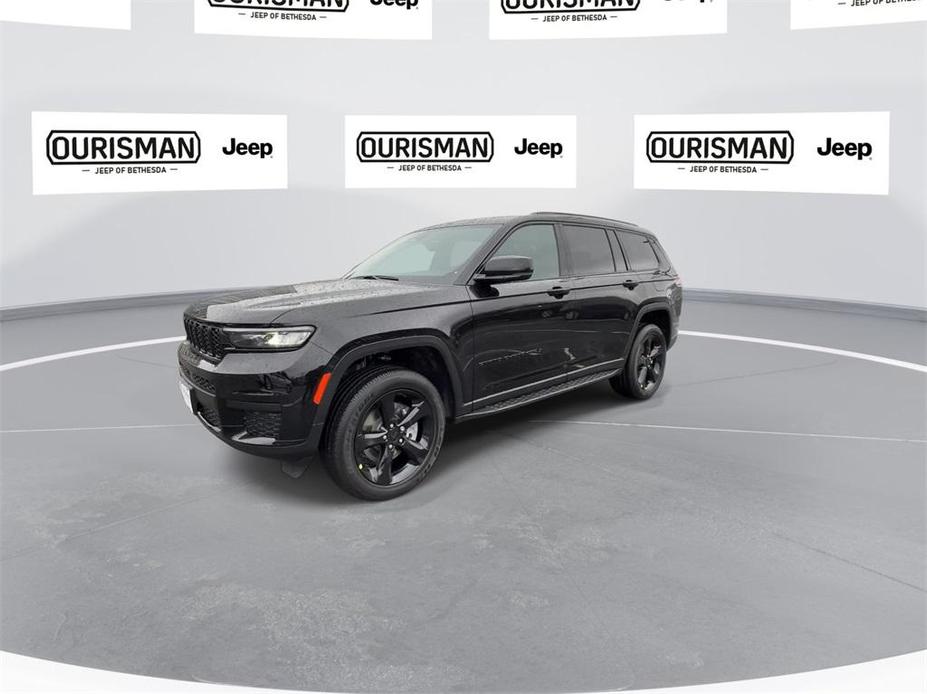 new 2024 Jeep Grand Cherokee L car, priced at $44,913