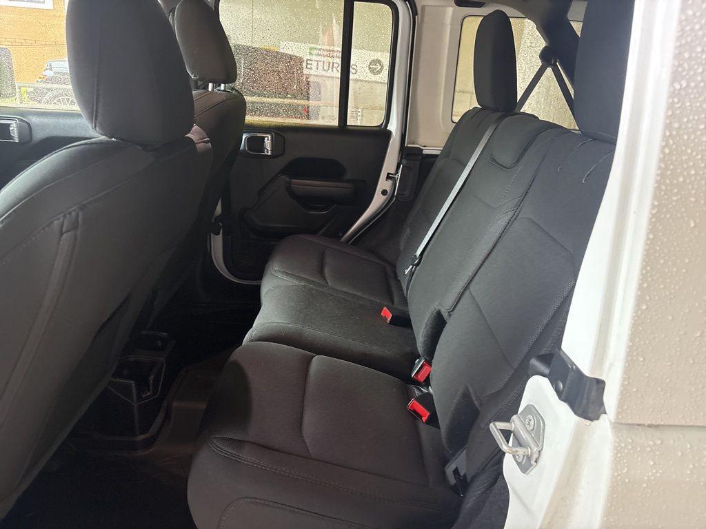 used 2021 Jeep Wrangler Unlimited car, priced at $36,000