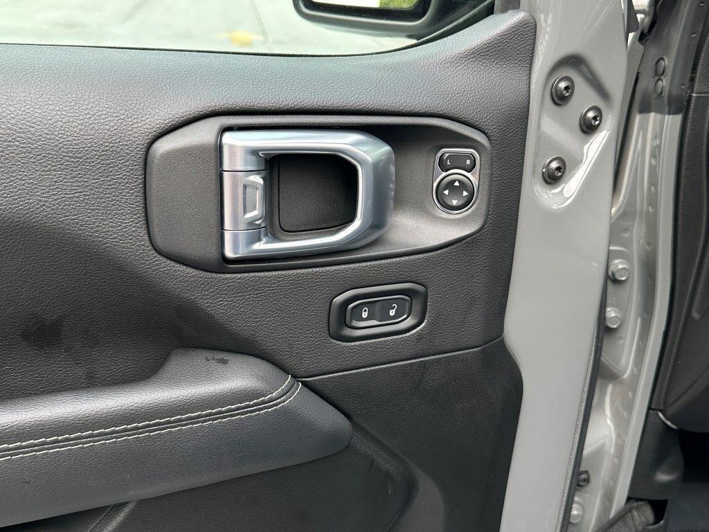 used 2022 Jeep Wrangler Unlimited 4xe car, priced at $34,000