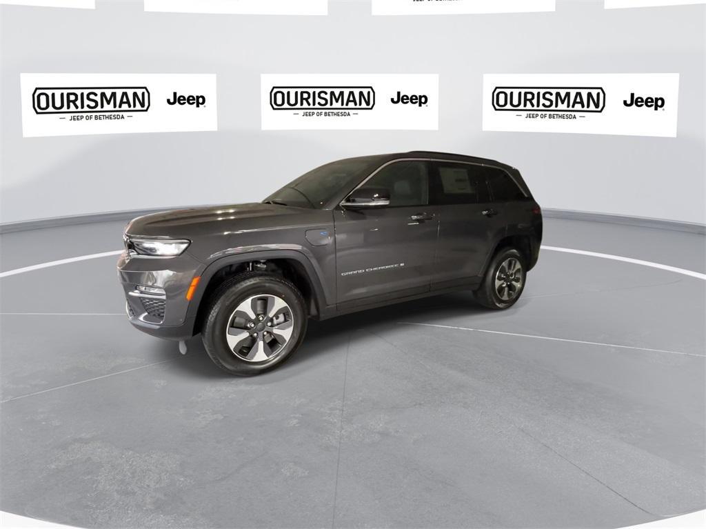 new 2024 Jeep Grand Cherokee 4xe car, priced at $60,247