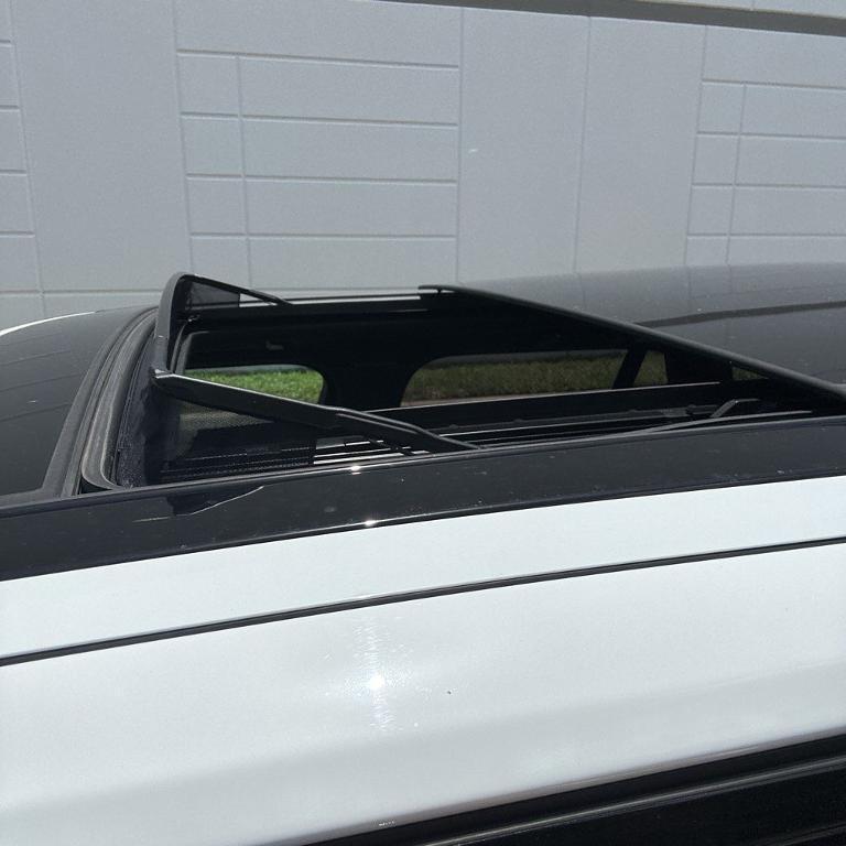 used 2020 Land Rover Range Rover car, priced at $44,000