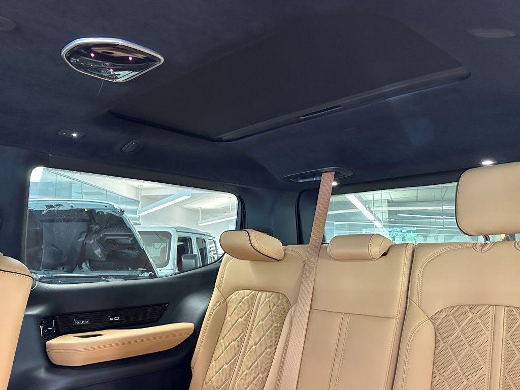 new 2025 Jeep Grand Wagoneer car, priced at $115,025