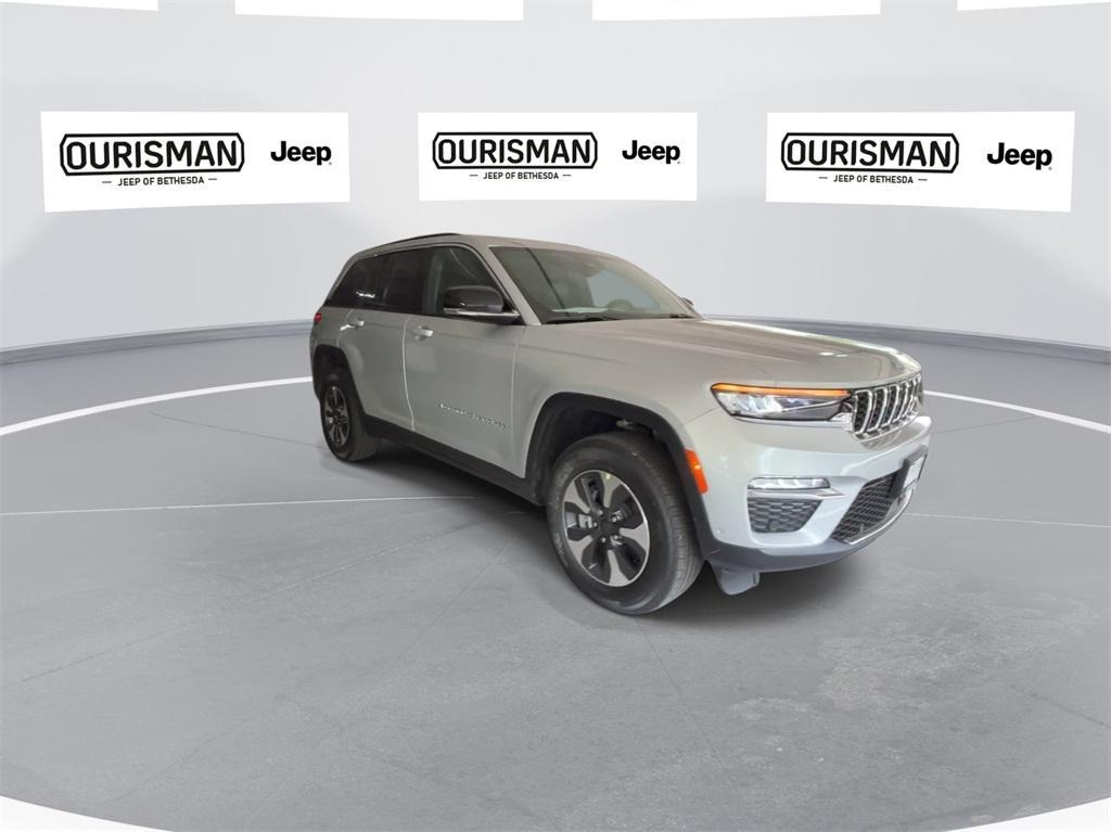 new 2024 Jeep Grand Cherokee 4xe car, priced at $54,417