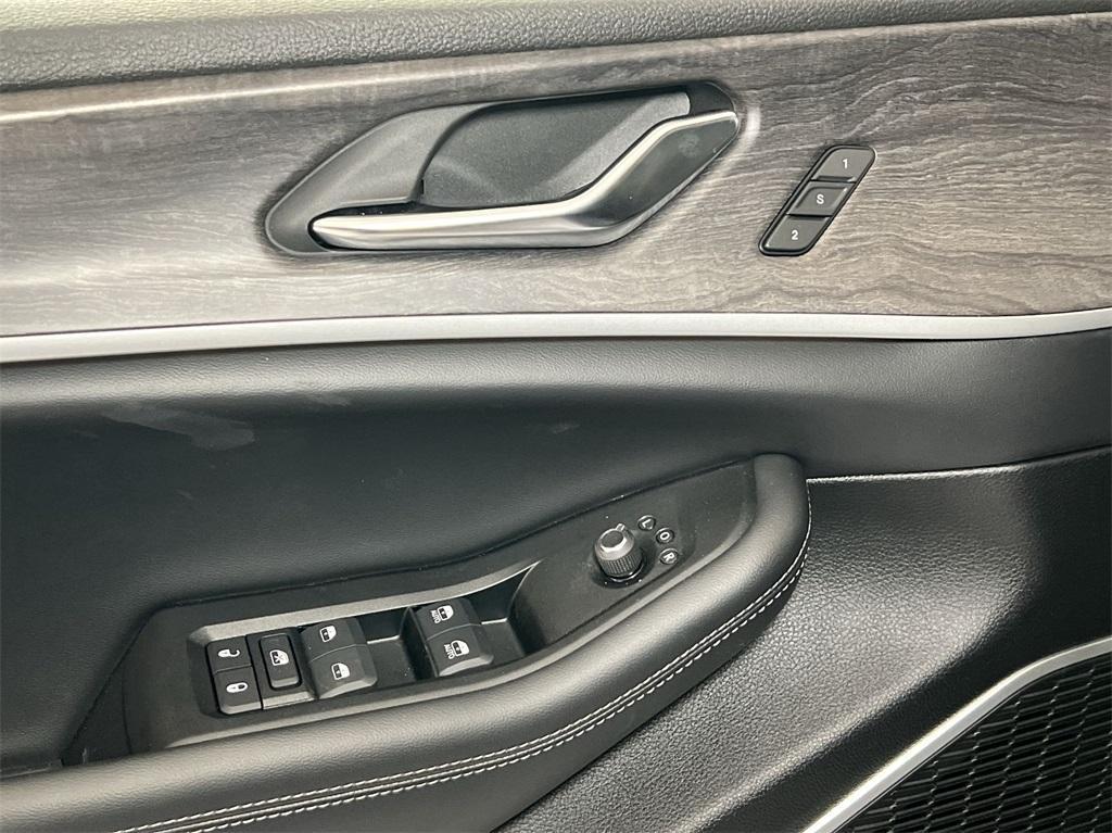 new 2024 Jeep Grand Cherokee 4xe car, priced at $54,417