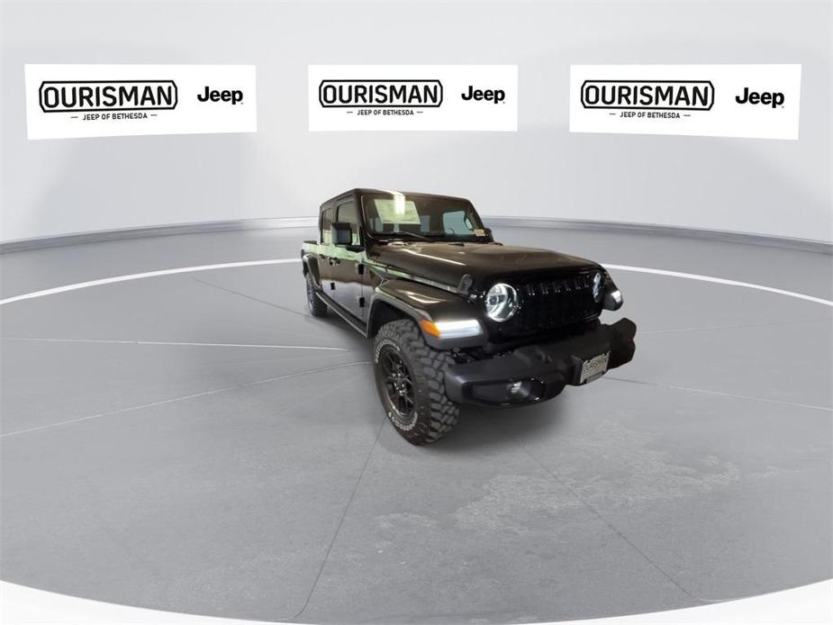 new 2024 Jeep Gladiator car, priced at $52,806