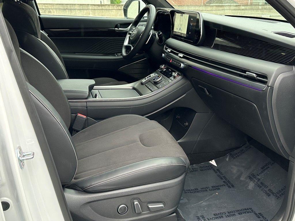 used 2025 Hyundai Palisade car, priced at $50,400