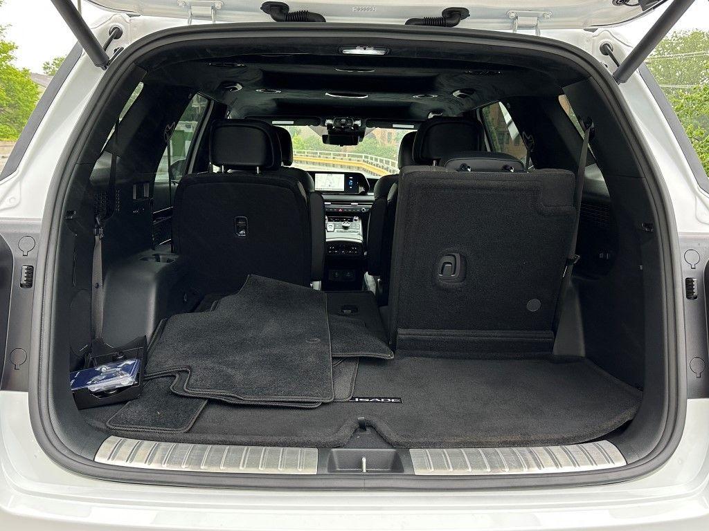 used 2025 Hyundai Palisade car, priced at $50,400