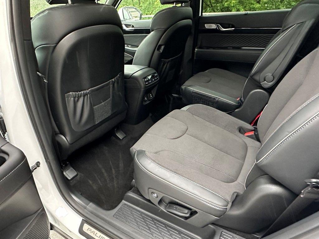 used 2025 Hyundai Palisade car, priced at $50,400