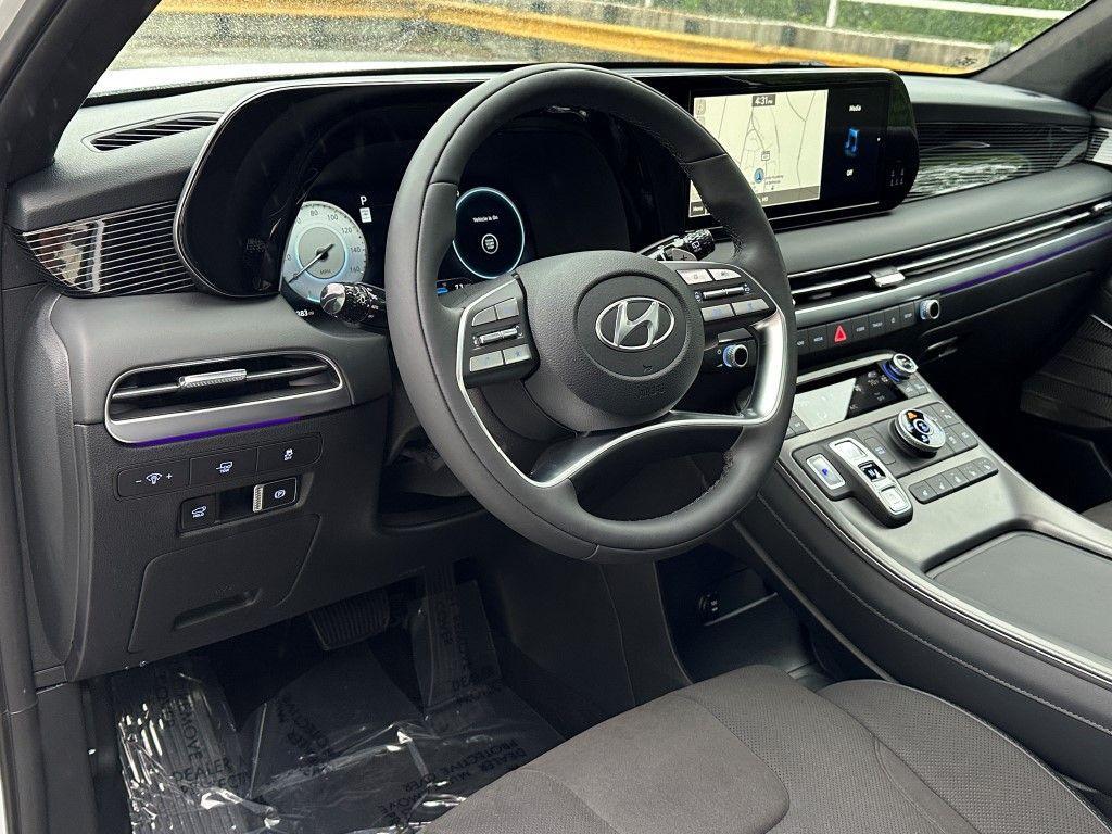 used 2025 Hyundai Palisade car, priced at $50,400