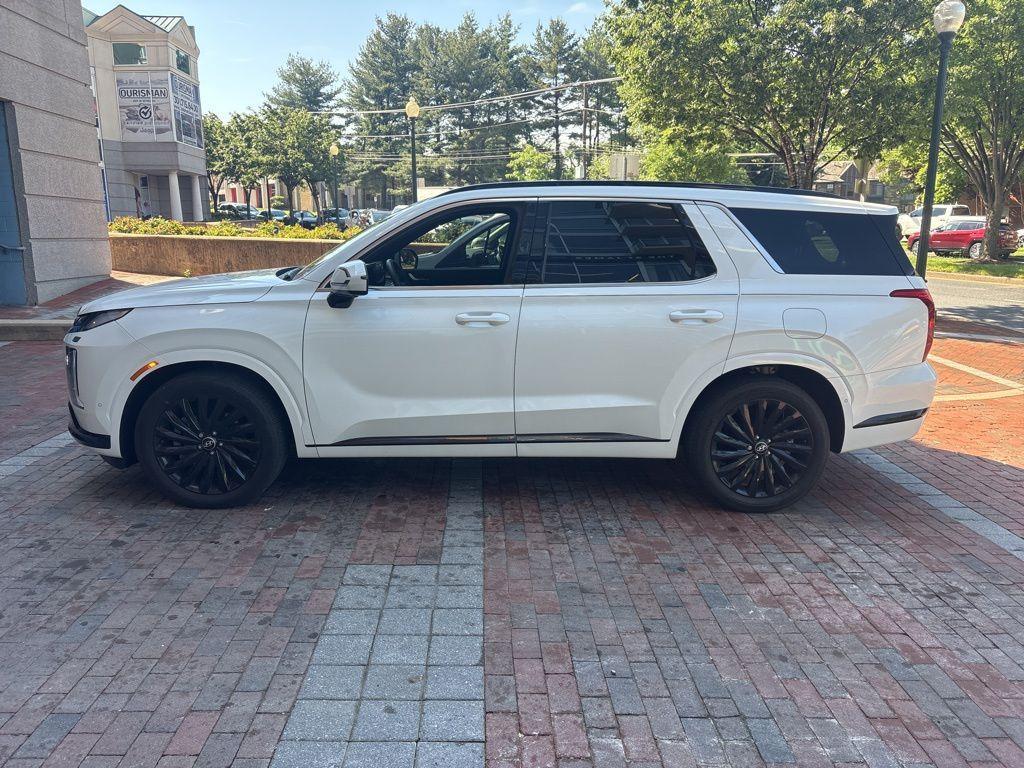 used 2025 Hyundai Palisade car, priced at $52,000