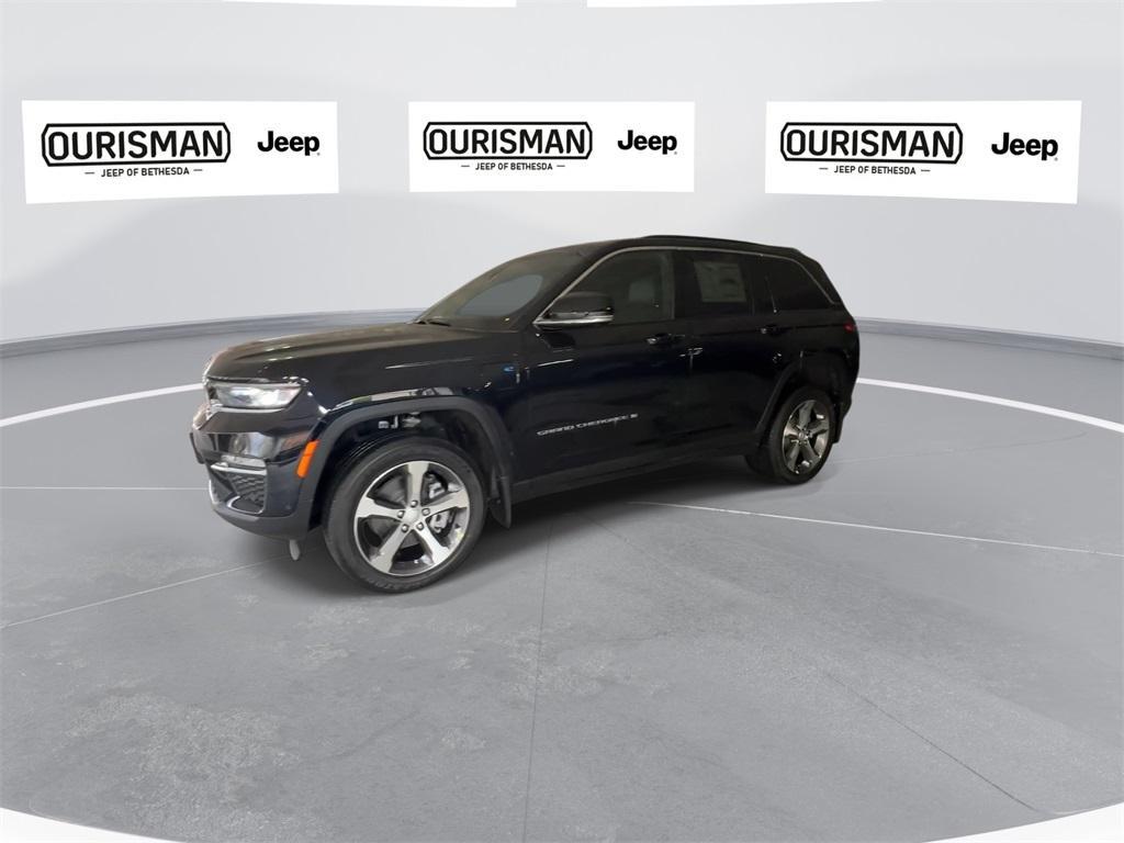 new 2024 Jeep Grand Cherokee 4xe car, priced at $61,582