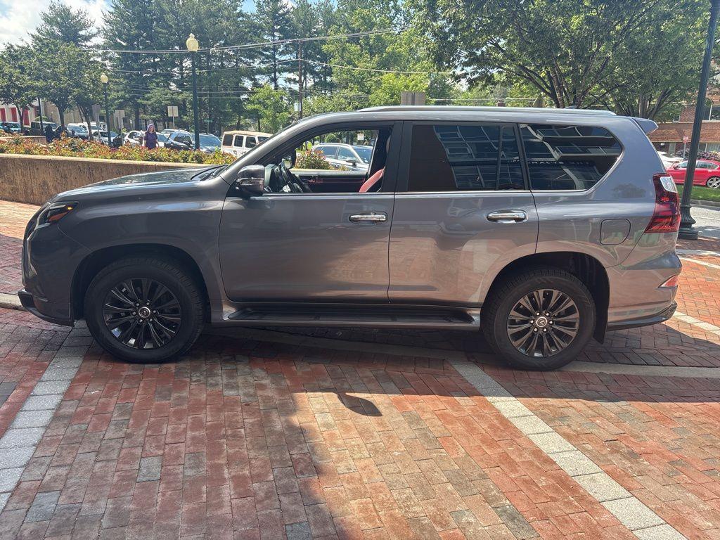 used 2022 Lexus GX 460 car, priced at $51,500