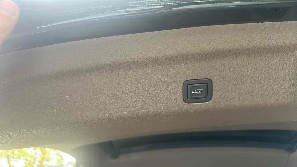 used 2021 GMC Yukon car, priced at $57,500