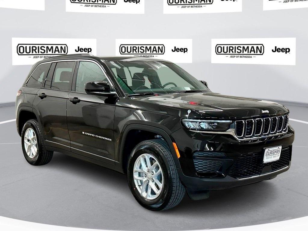new 2025 Jeep Grand Cherokee car, priced at $41,962