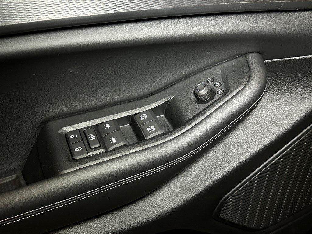 new 2025 Jeep Grand Cherokee car, priced at $41,962