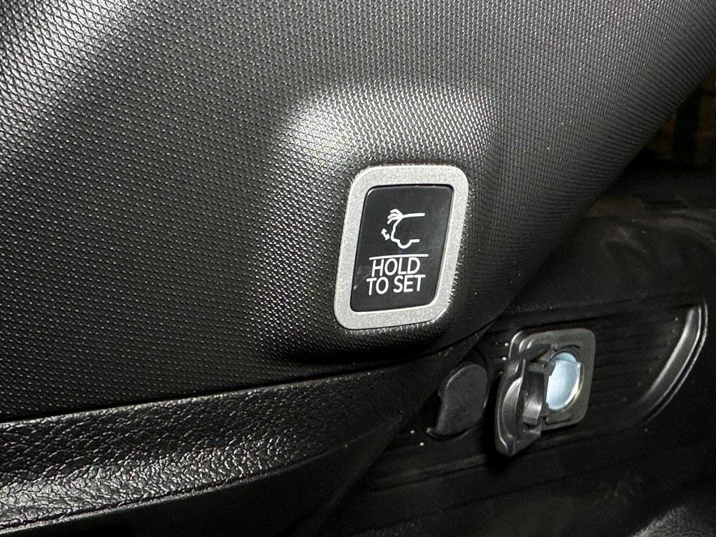 new 2025 Jeep Grand Cherokee car, priced at $52,312