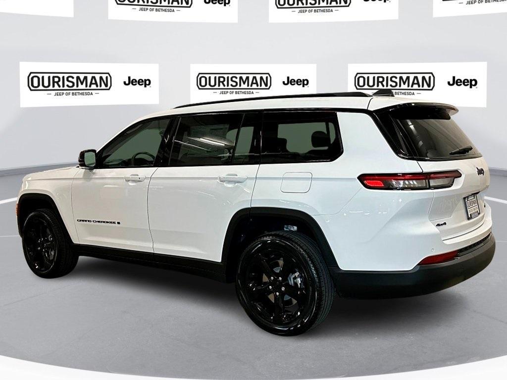 new 2025 Jeep Grand Cherokee L car, priced at $52,473