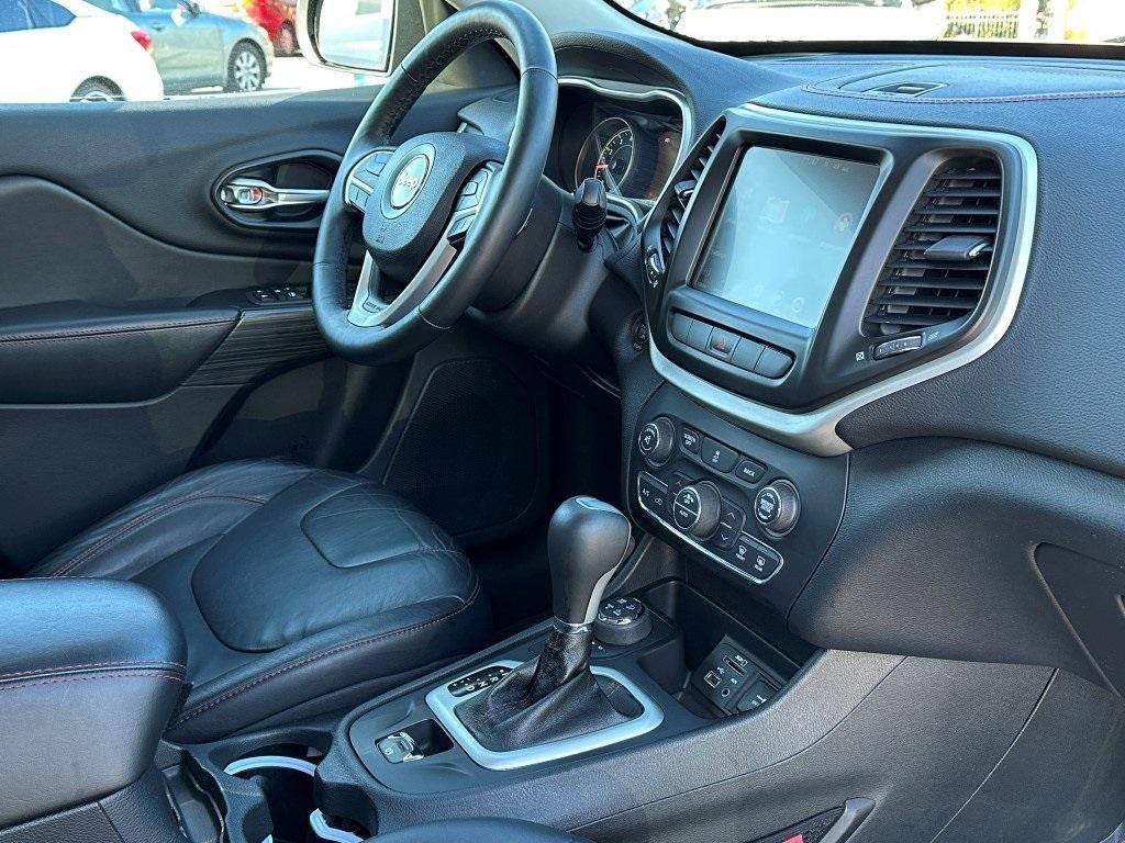 used 2014 Jeep Cherokee car, priced at $12,750