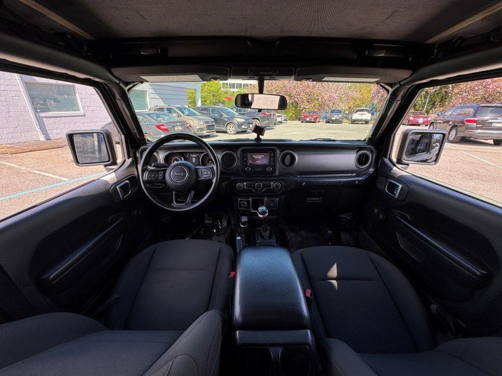 used 2021 Jeep Wrangler Unlimited car, priced at $31,000
