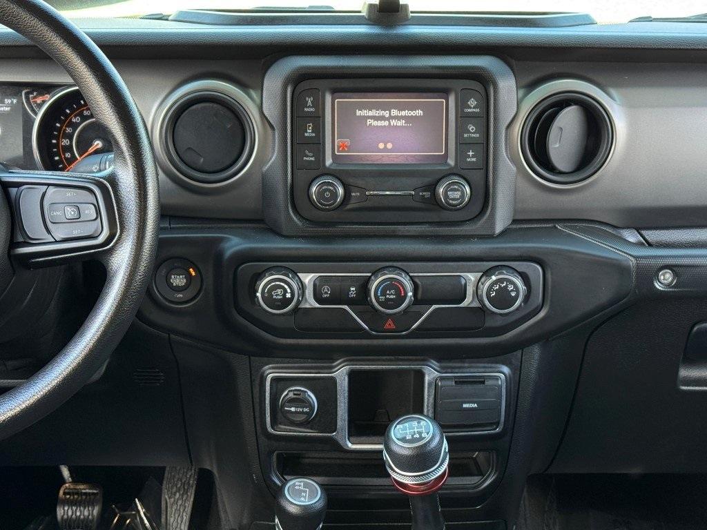 used 2021 Jeep Wrangler Unlimited car, priced at $31,000