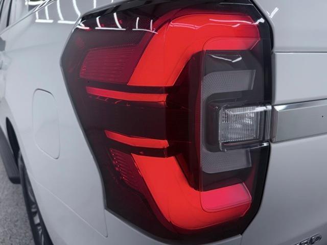 used 2024 Ford Expedition car, priced at $50,600