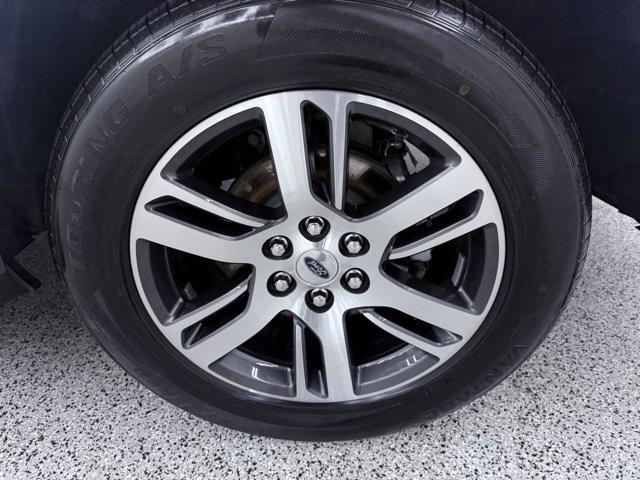 used 2024 Ford Expedition car, priced at $50,600
