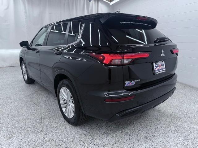 used 2023 Mitsubishi Outlander car, priced at $21,467