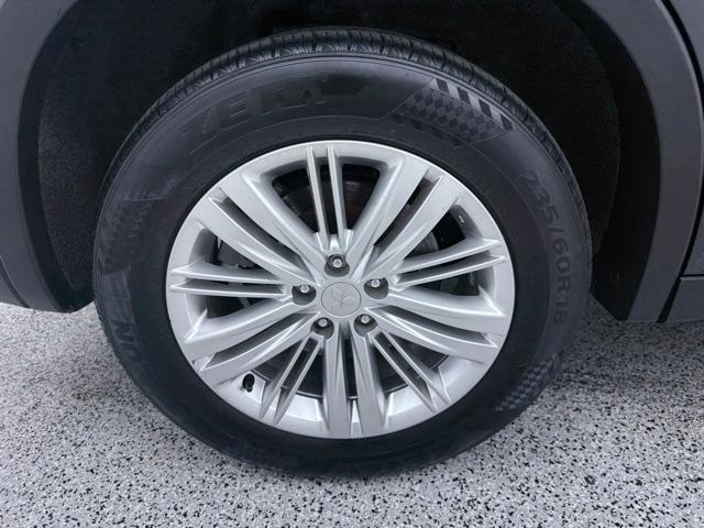 used 2023 Mitsubishi Outlander car, priced at $21,467
